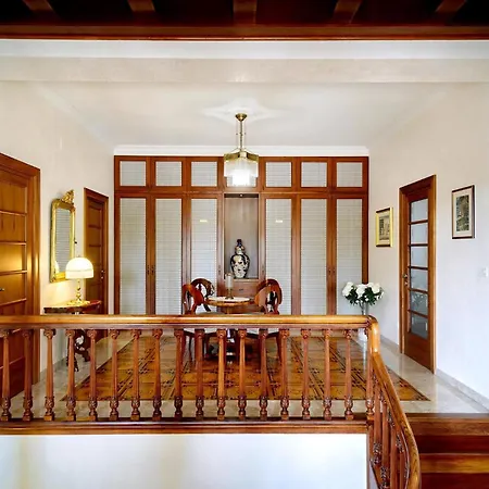 Exclusive Seafront 5 Bedrooms Mestro Outdoor Pool Magical Sea Views *