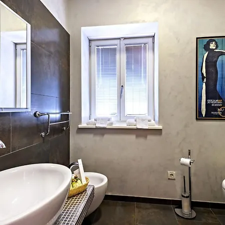 Exclusive Seafront 5 Bedrooms Mestro Outdoor Pool Magical Sea Views *