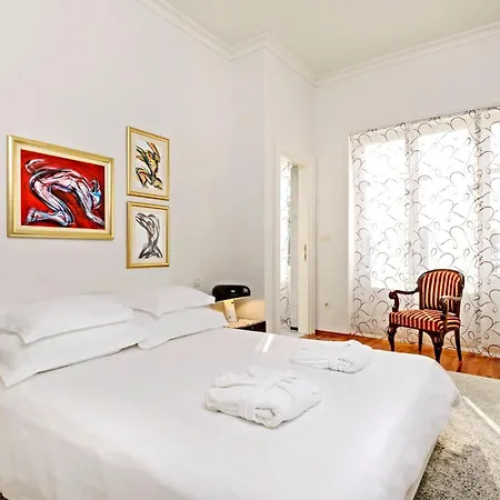 Exclusive Seafront 5 Bedrooms Mestro Outdoor Pool Magical Sea Views Villa